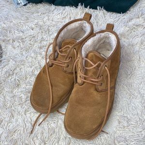 Men’s UGG Neumel Chukka mid boot